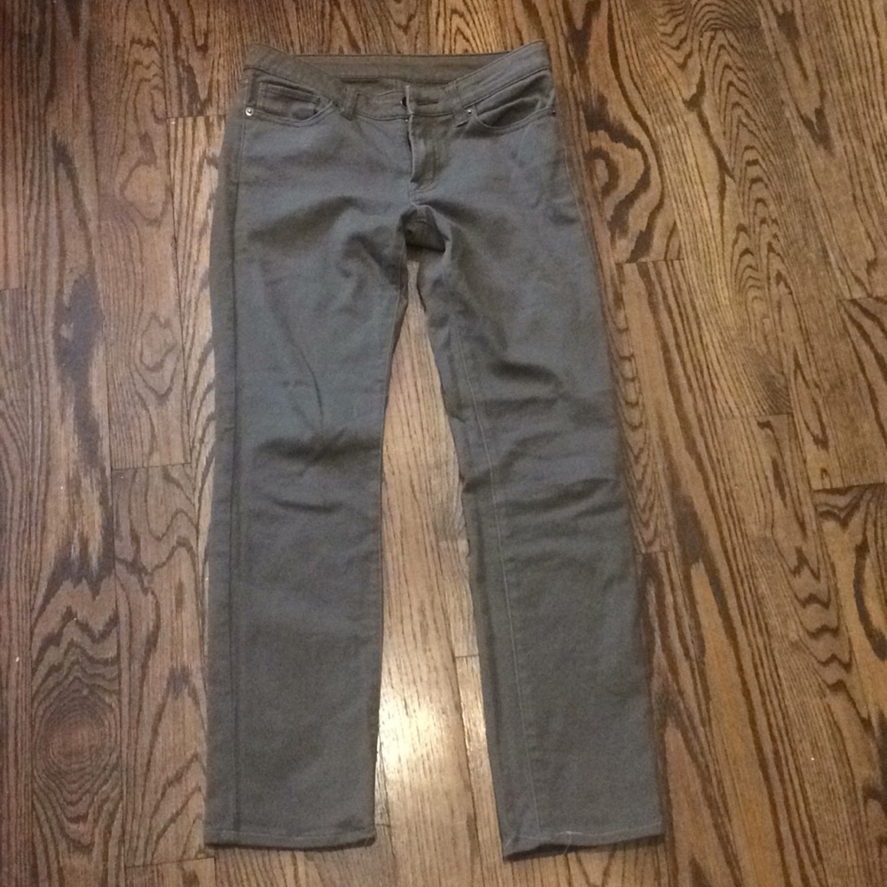 Uniqlo stretch straight leg low rise jeans